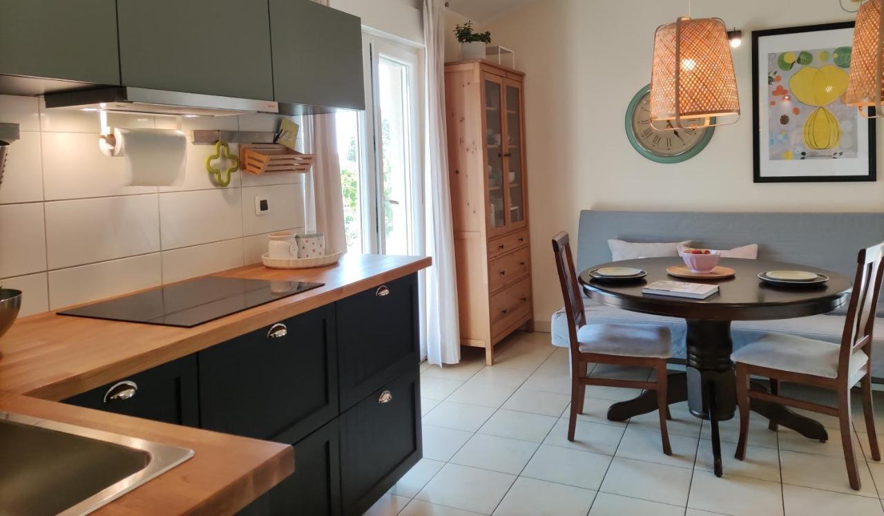 Apartment For Two 200M From The Beach PUY Eksteriør bilde
